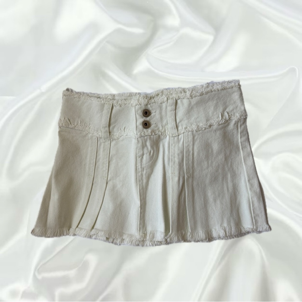 I.AM.GIA Skylar Skirt White